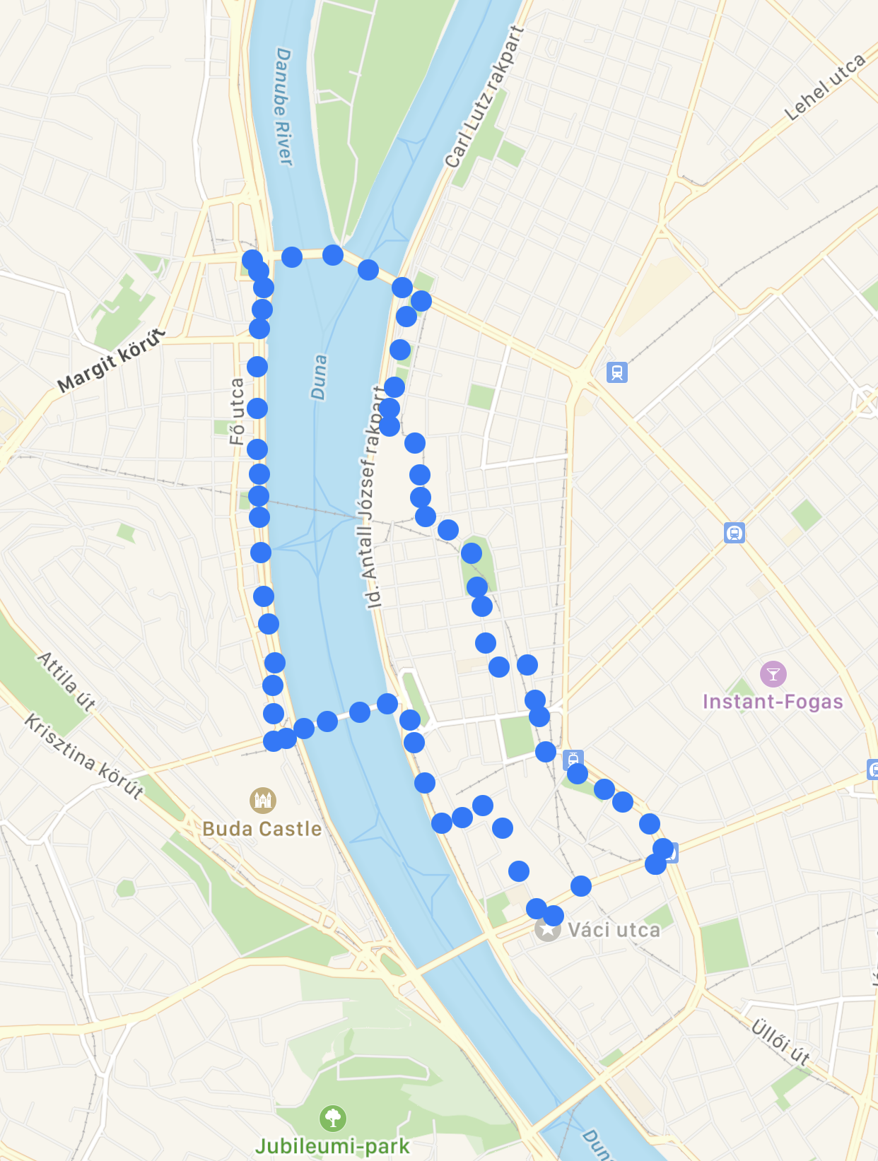 Map of Budapest with a route map of a workout overlaid at a high zoom level showing loss of detail